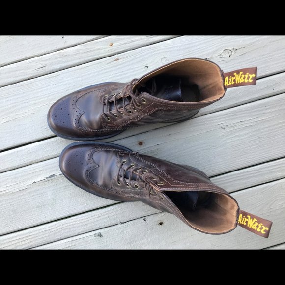 SOLD Dr. Martens Fitzroy Brogue Leather 7 Eye Boot - Picture 16 of 16